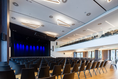 Festsaal der neuen Ybbser Stadthalle